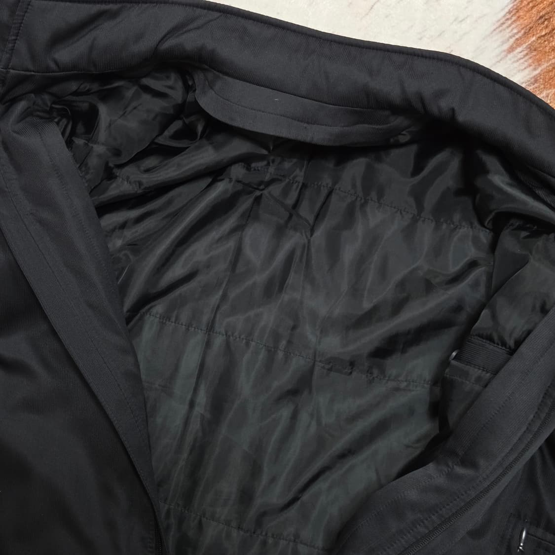 잔줄 스트라이프 패디드 점퍼 상품이미지7