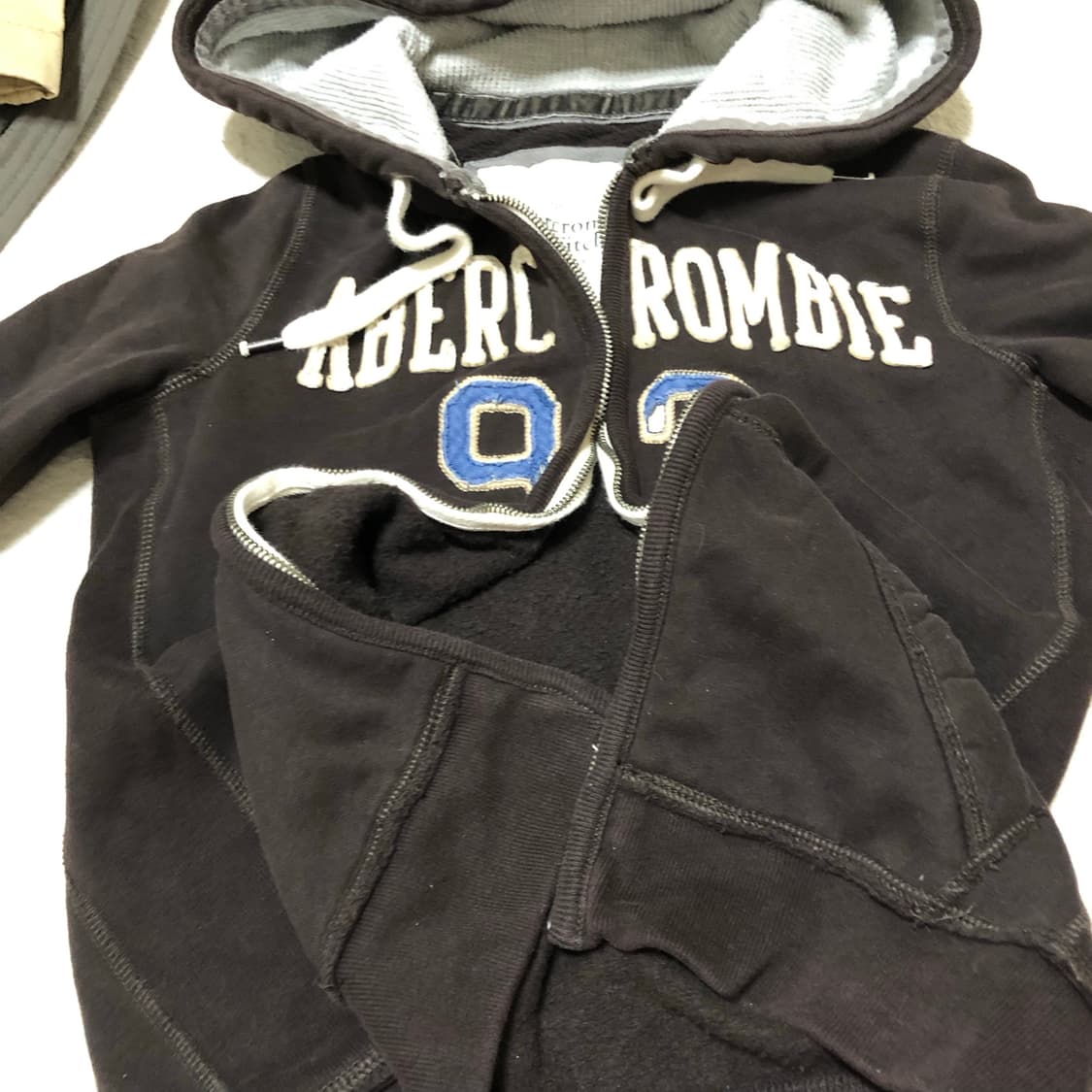 아베크롬비 브라운 후드집업 S  상품이미지2