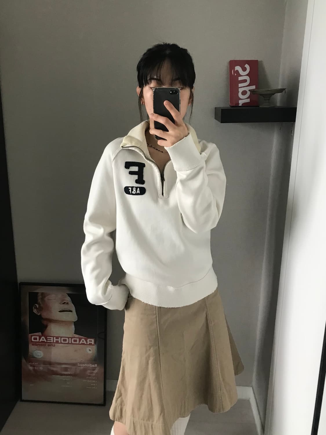 아베크롬비 자수 로고 화이트 반집업 상품이미지2