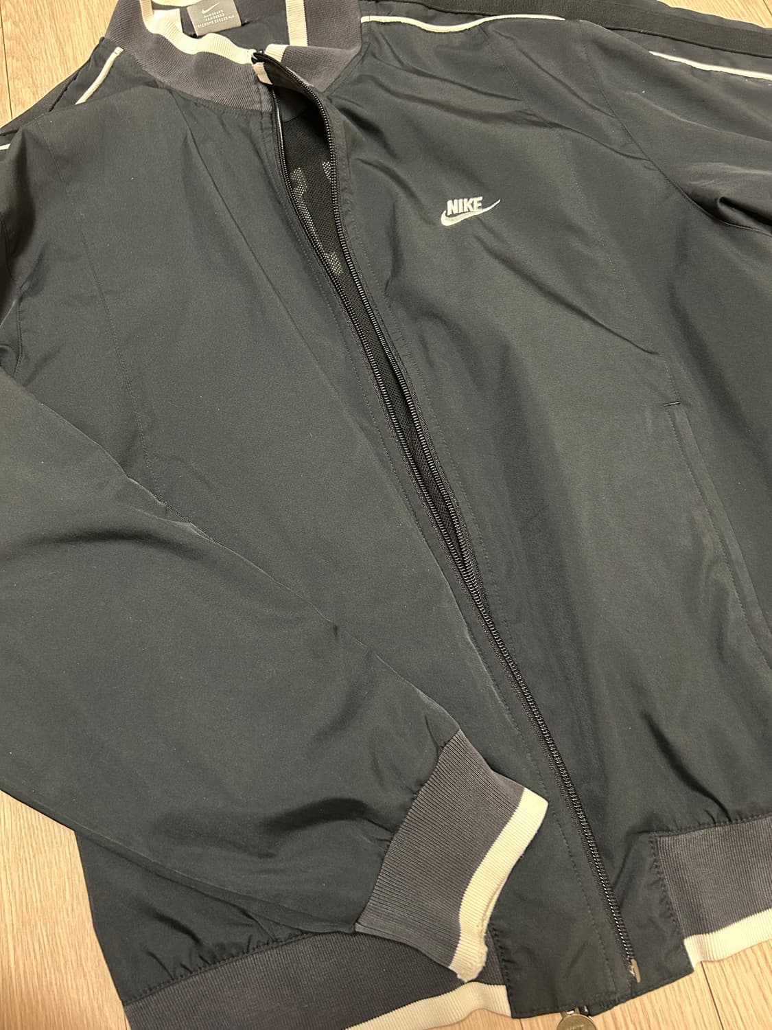 00s 나이키 올드스쿨 바람막이 상품이미지1