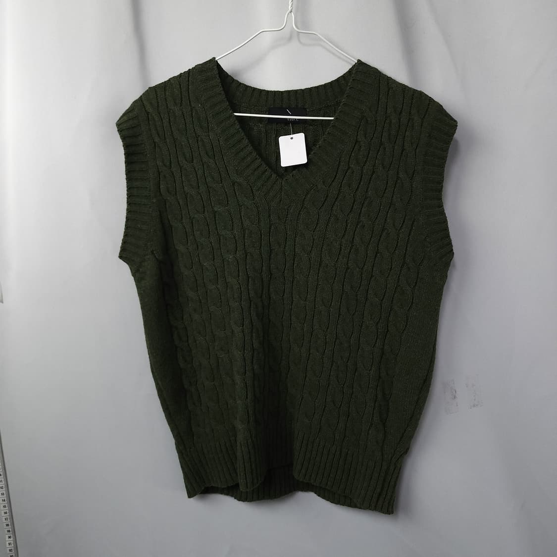 66[100] 꽈배기 조끼 니트  상품이미지1