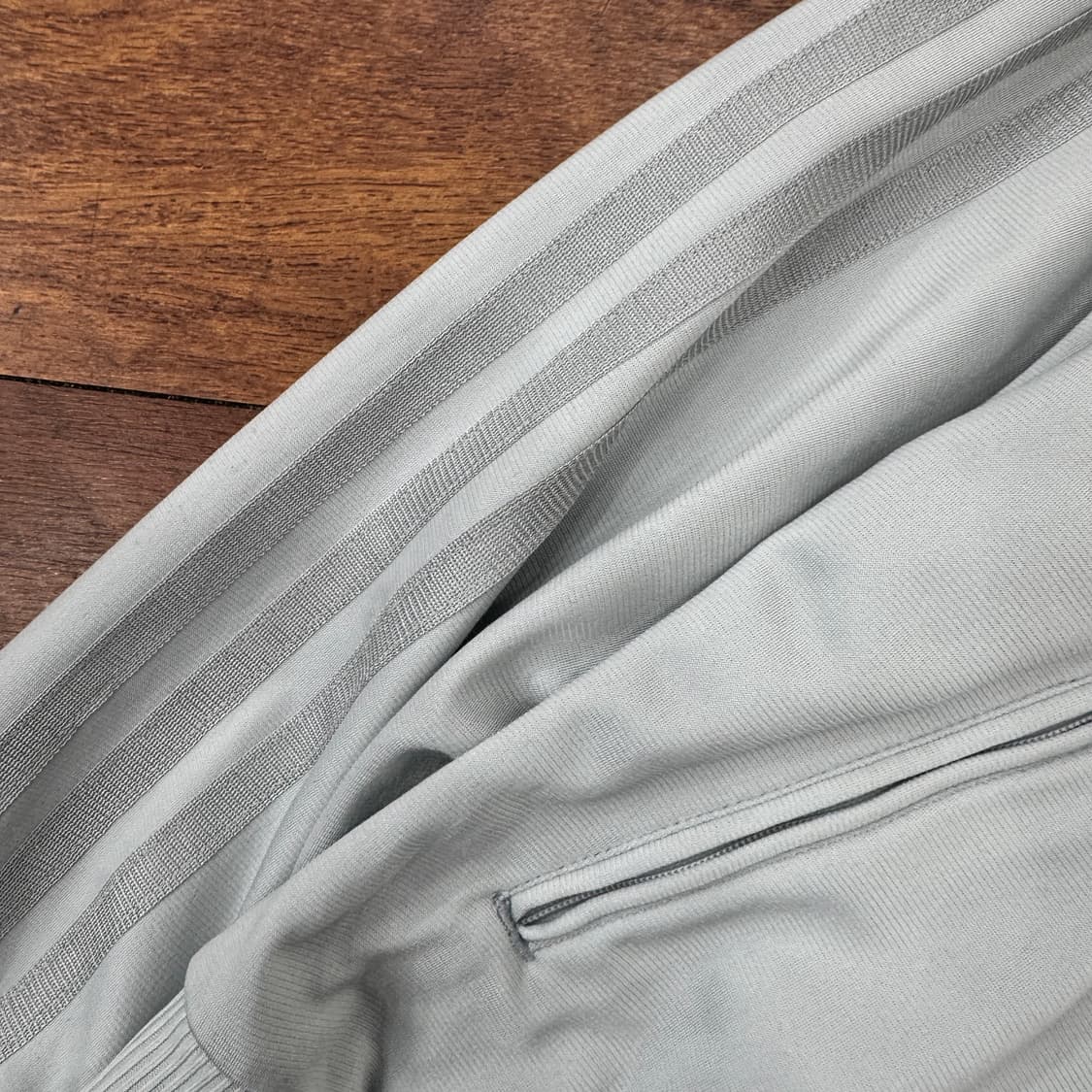 여성용 S 아디다스 빅로고 그레이 트레이닝 트랙탑 져지  상품이미지4