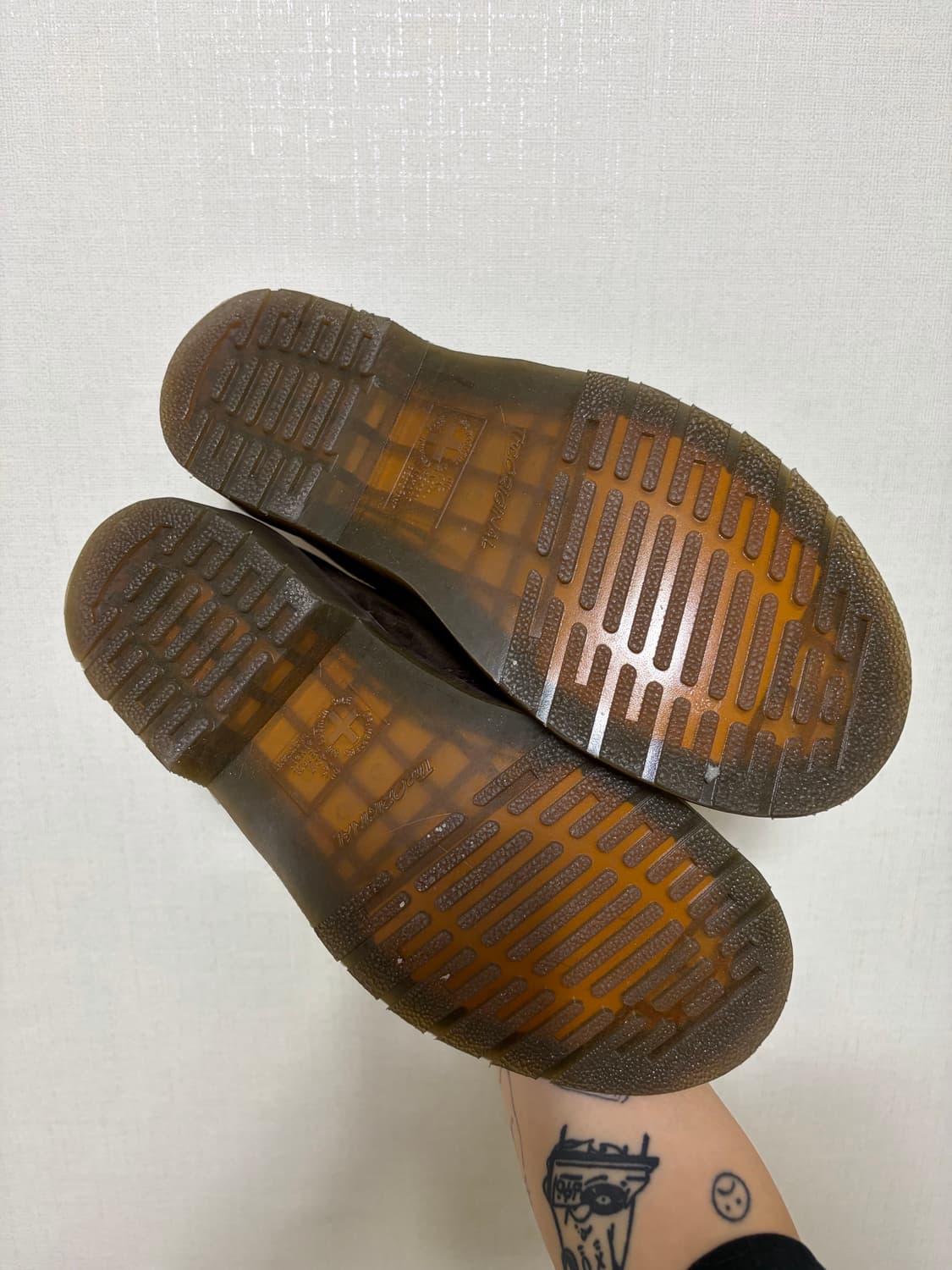 닥터마틴 크레이지홀스 240 상품이미지4