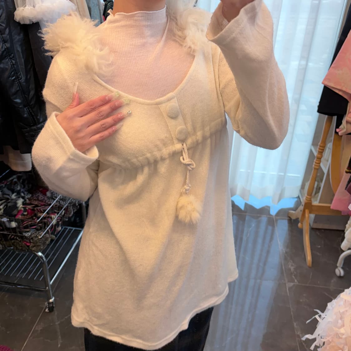 폼폼 후드니트 상품이미지3