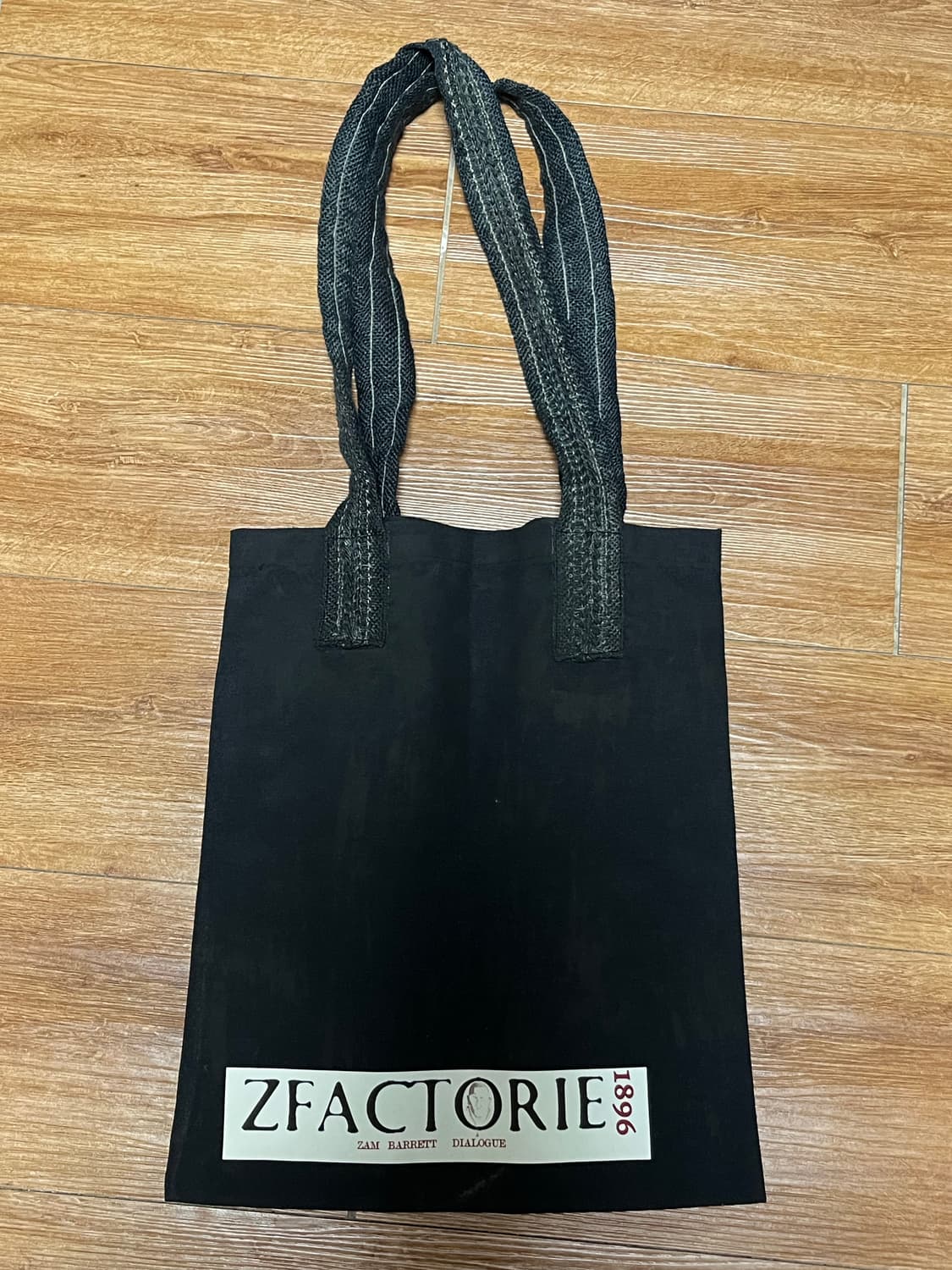 잠바렛 토트백 상품이미지1