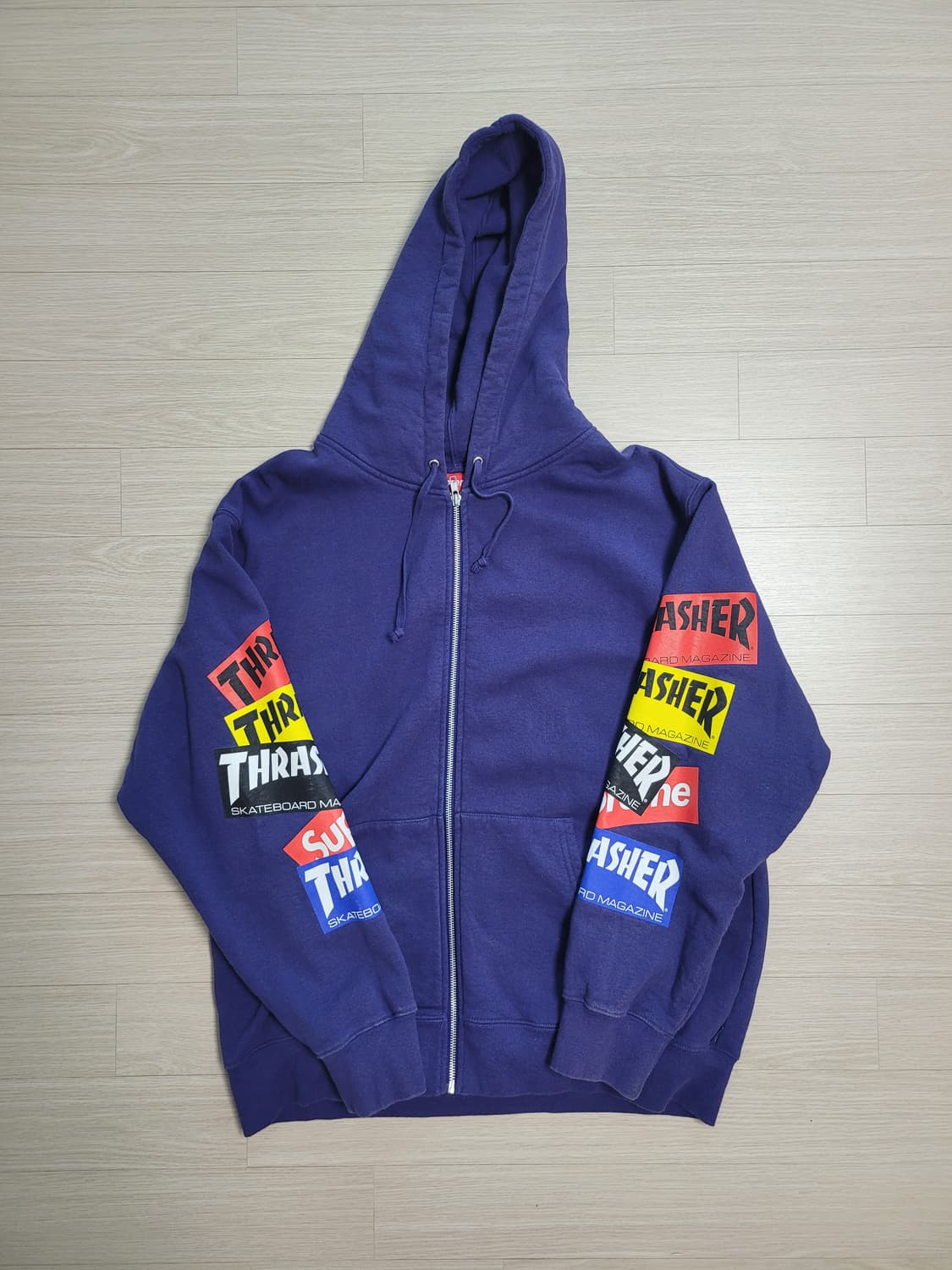 슈프림 x 트레셔 21fw 멀티로고 후드집업 상품이미지5