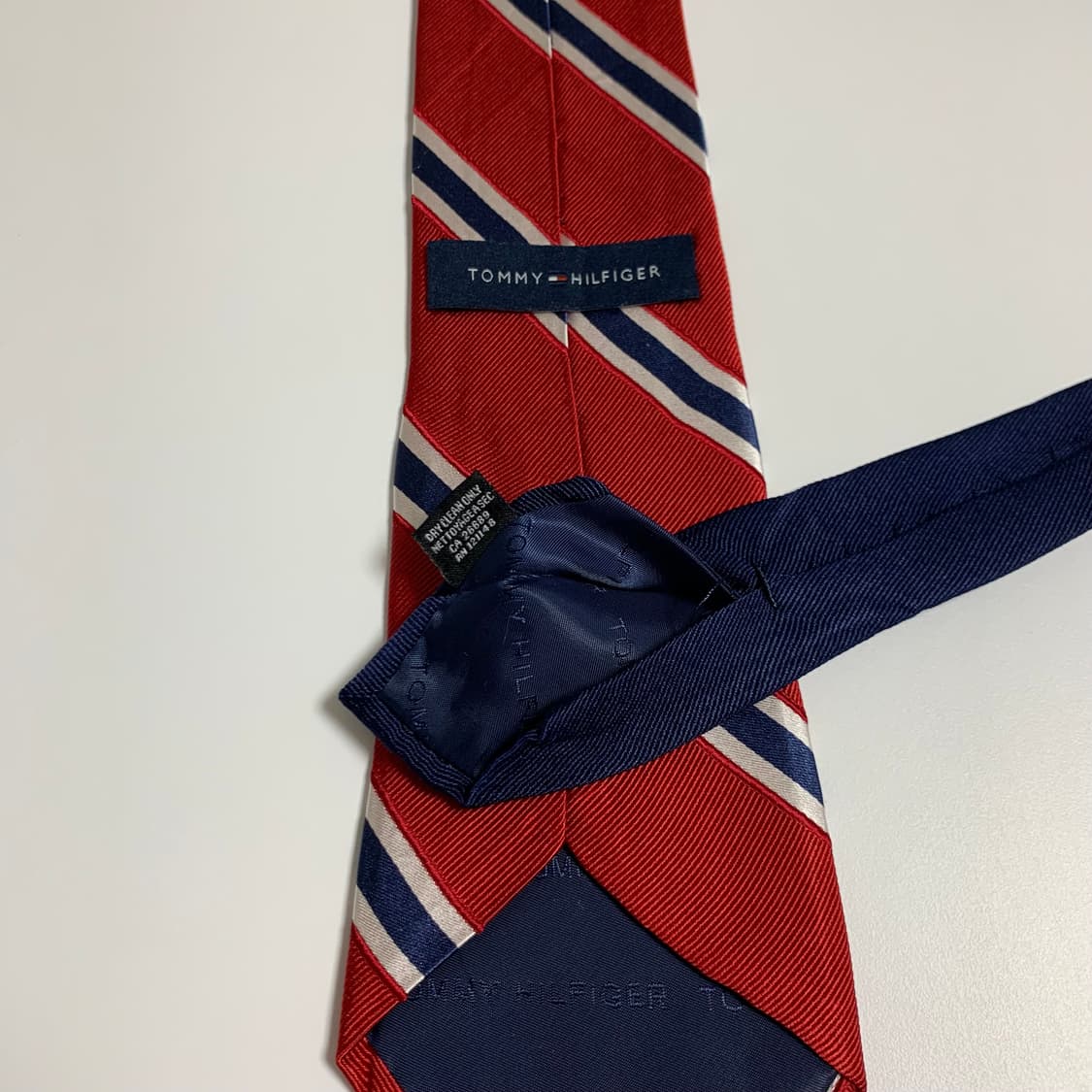 타미힐피거 넥타이 100실크 클래식룩 코디 A+등급 상품이미지7