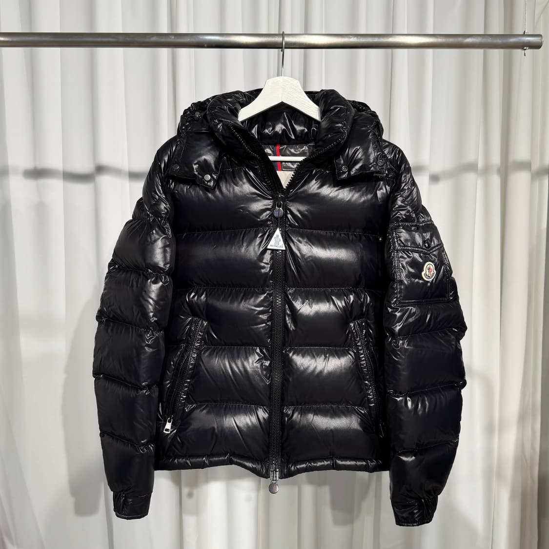 (2) 몽클레어 마야 다운 패딩 블랙  상품이미지1