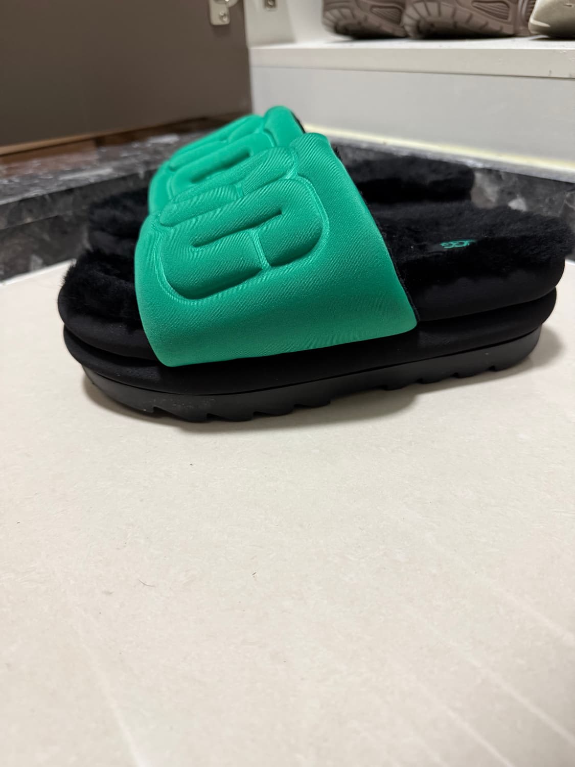 UGG 어그 털슬리퍼 상품이미지2