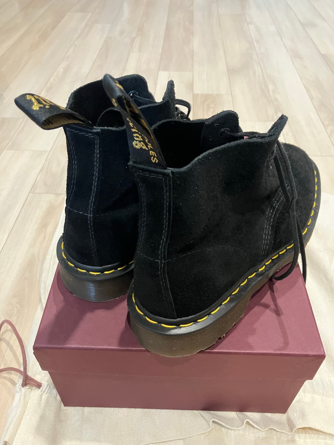 닥터마틴 스웨이드 부츠 상품이미지5