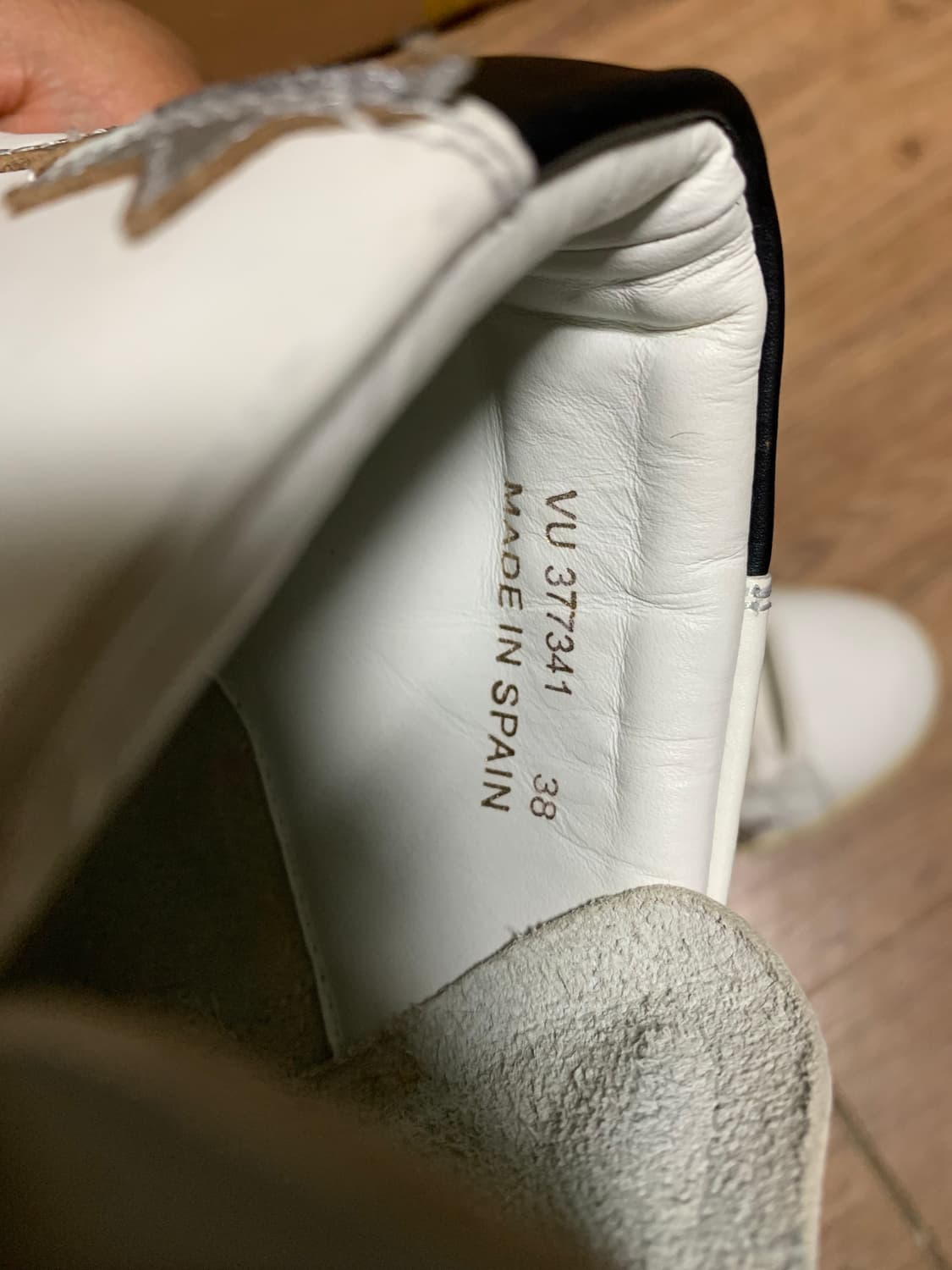 생로랑 스타 패치 화이트 스니커즈 (38) (240) 상품이미지5