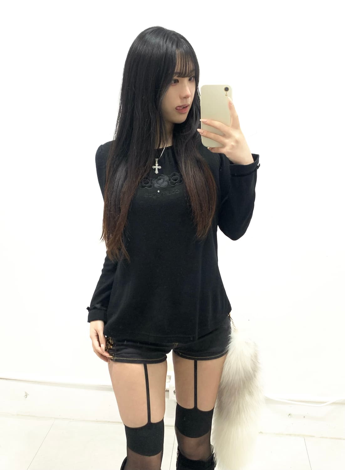 [COURREGES] 꾸레쥬 플라워 큐빅 롱슬리브 상품이미지3