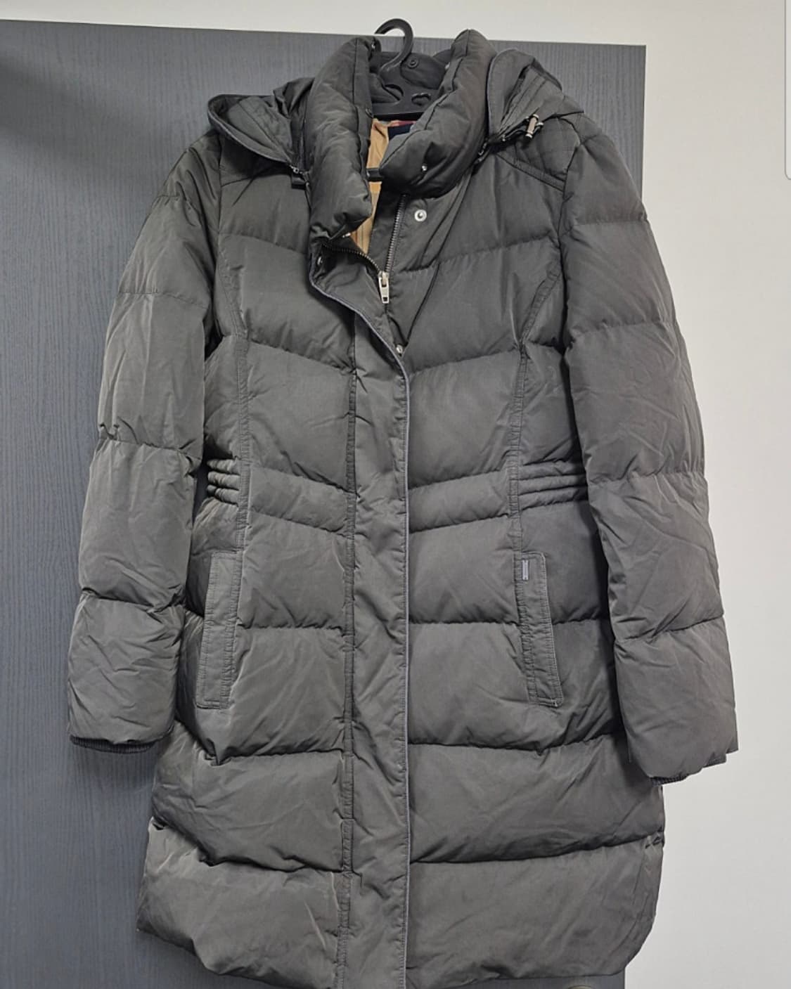 해지스 정품 여성 구스 패딩 95사이즈 팝니다 상품이미지1