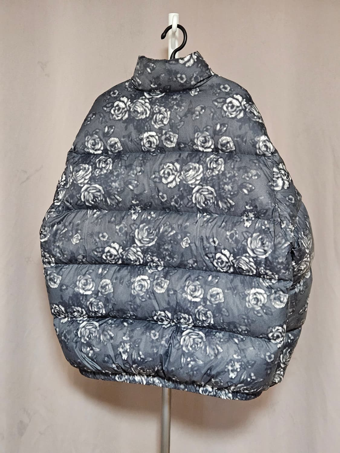 디스이즈네버댓 플라워 패딩 상품이미지2