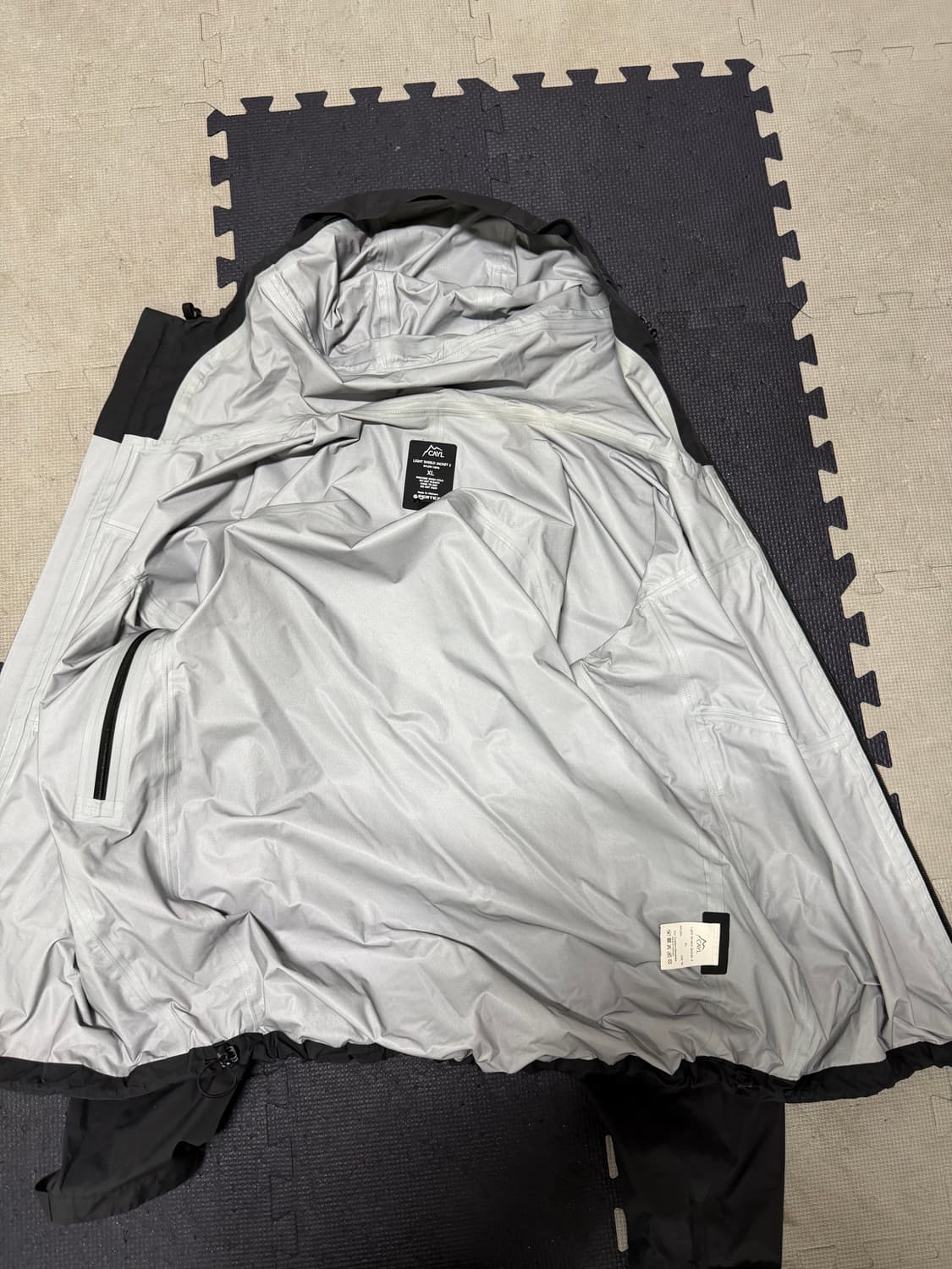 케일 라이트쉴드자켓2 블랙 XL판매합니다. 상품이미지2