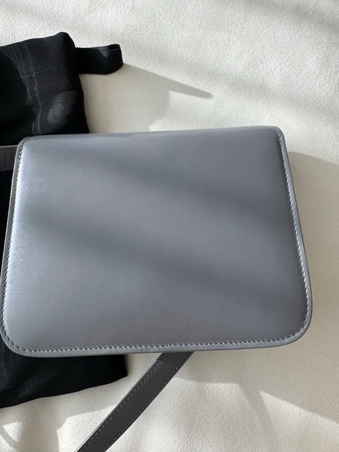 셀린느 클래식박스 틴 그레이 상품이미지7