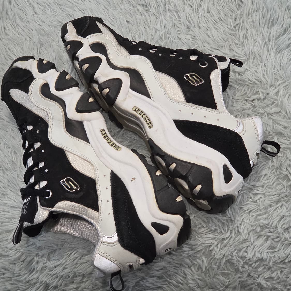 3w-2:스케쳐스 디라이트 2 블랙 화이트 235cm 상품이미지7