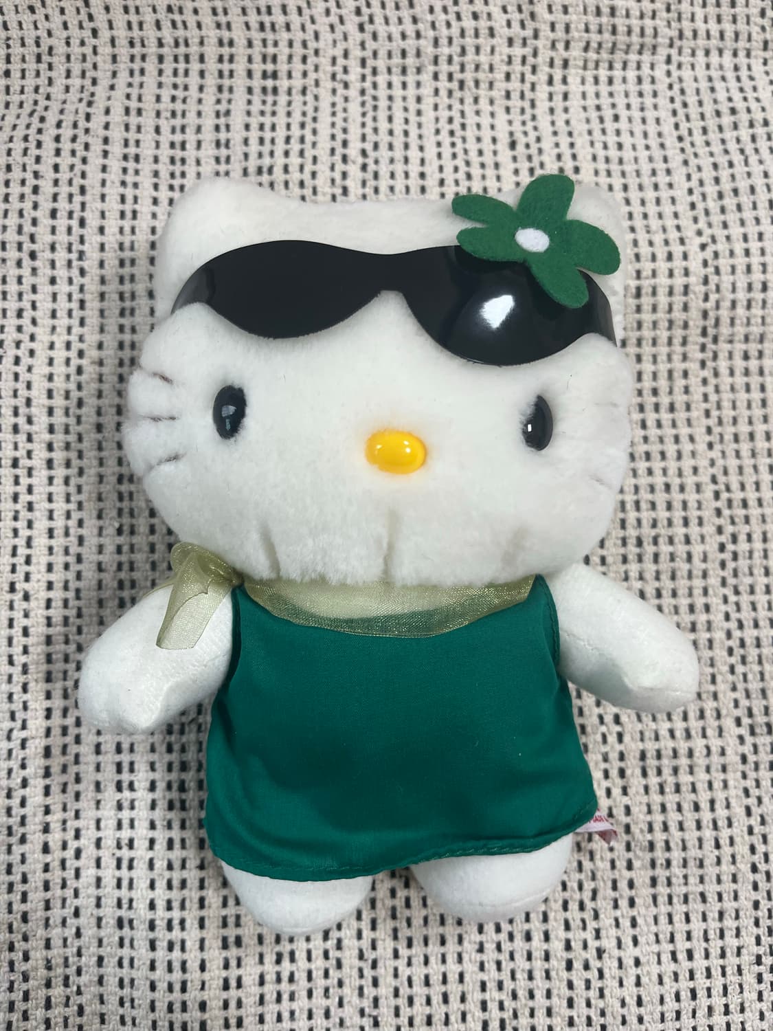 산리오 헬로키티 고전 인형 상품이미지1