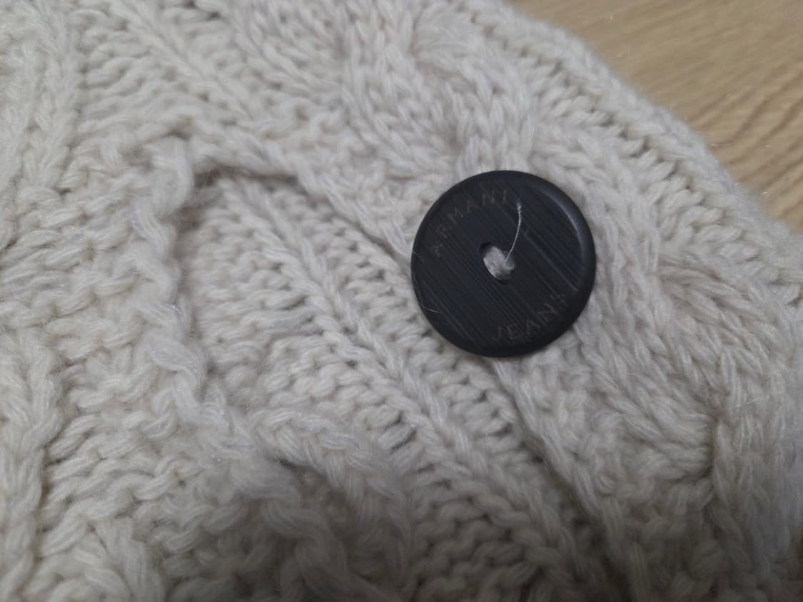 아르마니 진 터틀넥 케이블 니트 케이프 판초 상품이미지6