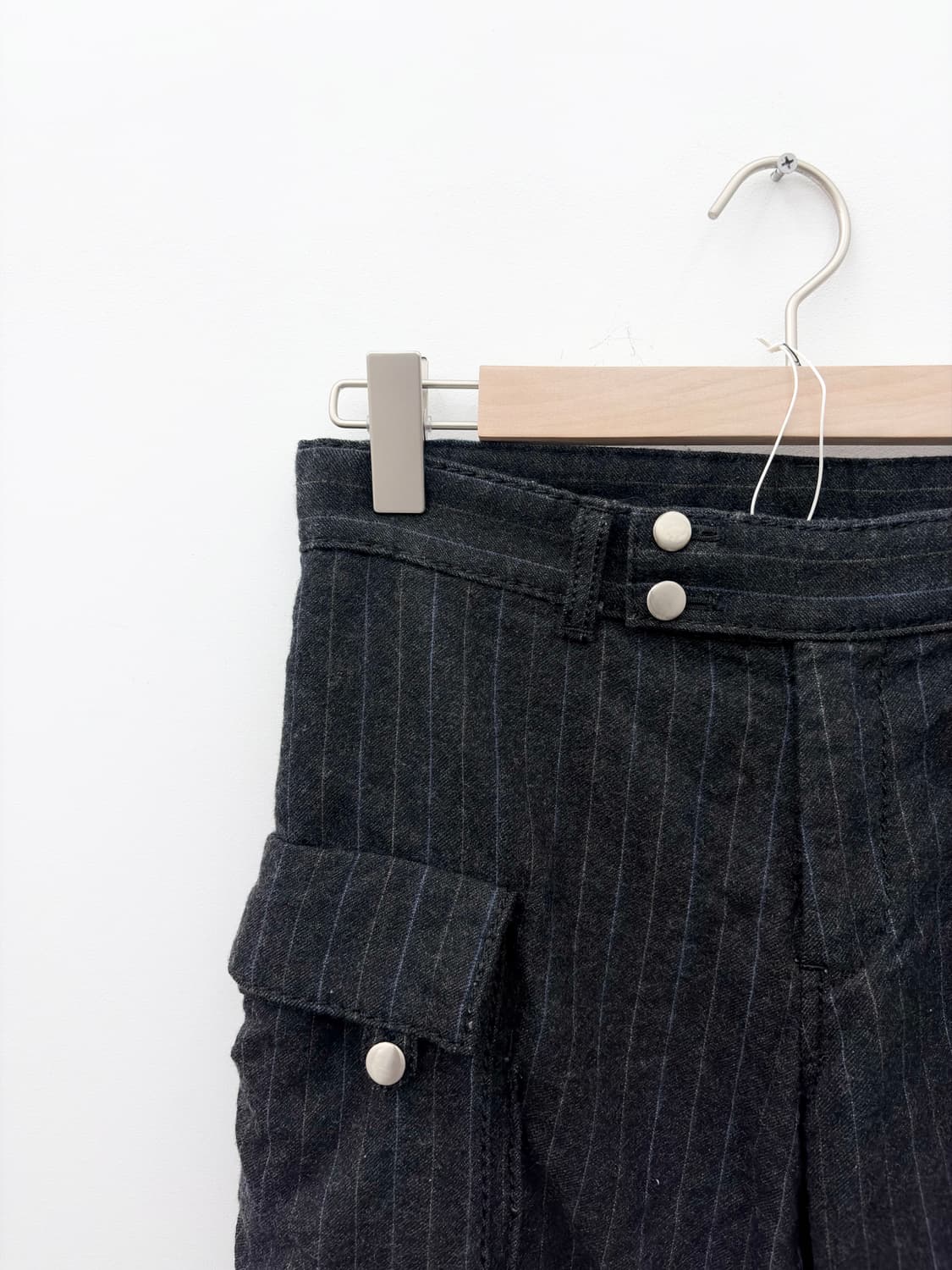 WOOL STRIPE CARGO PANTS 상품이미지2