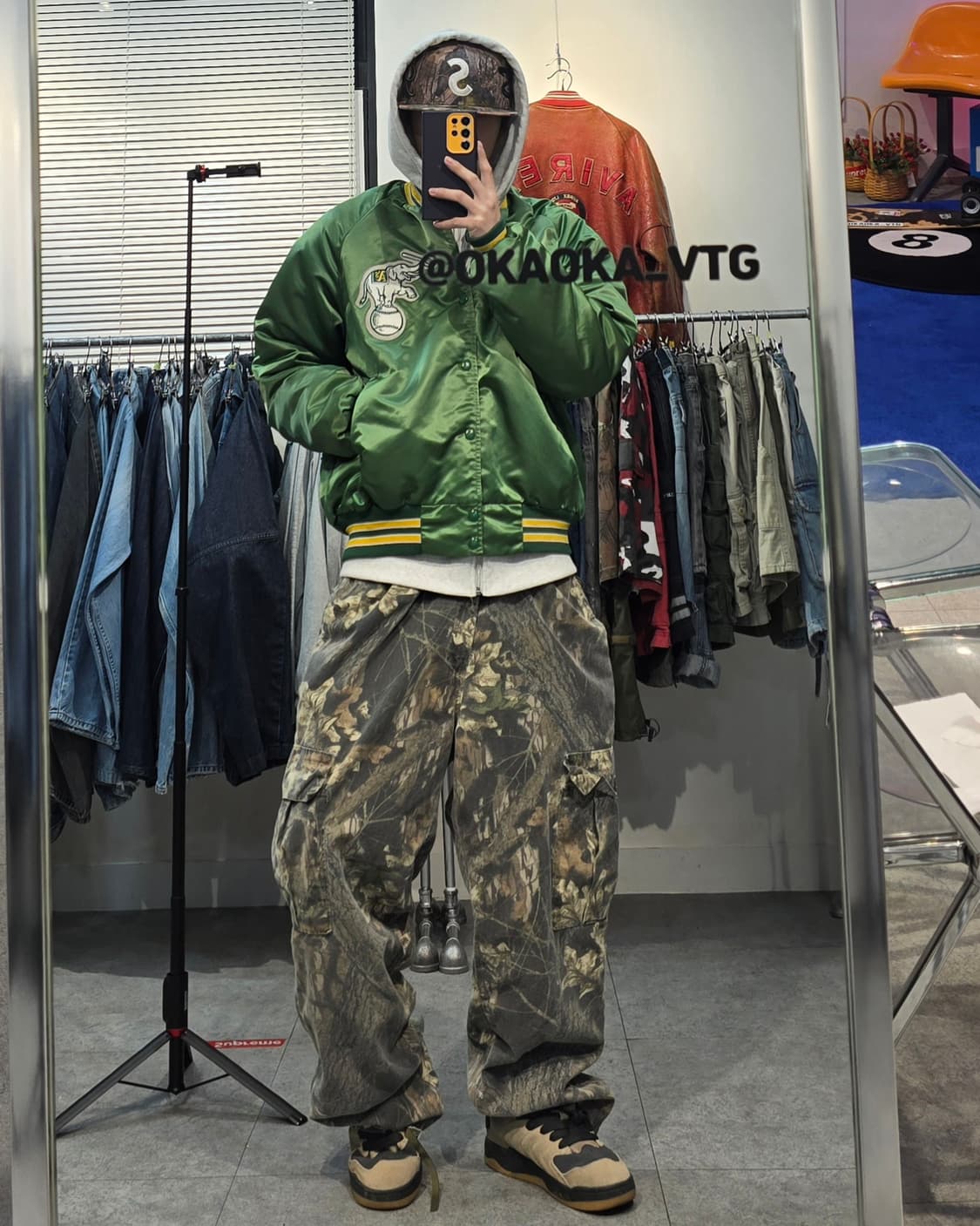 90's USA chaik line  샤틴 바시티자켓 상품이미지4