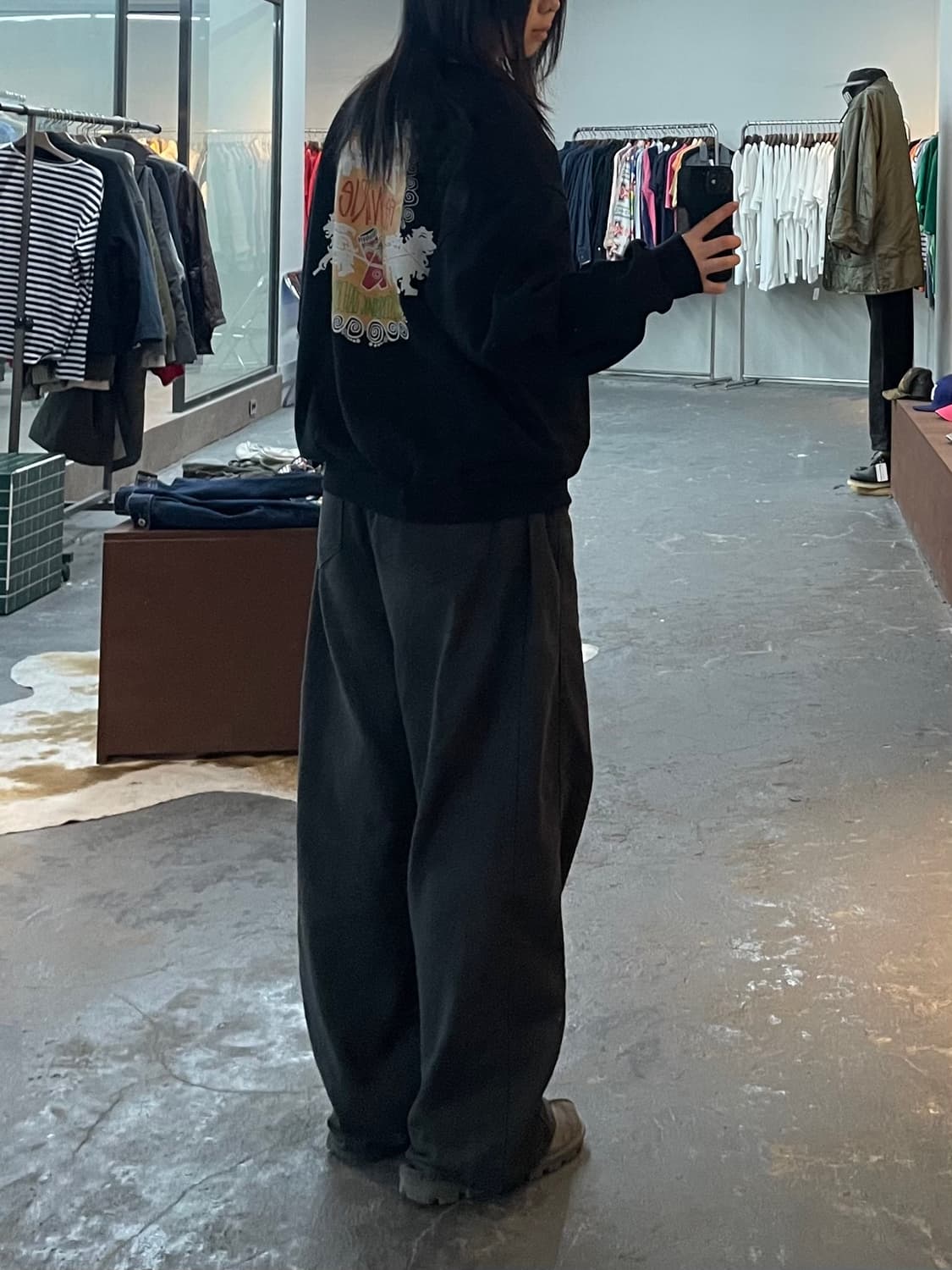 스투시 그래픽 블랙 맨투맨 H2053 상품이미지2