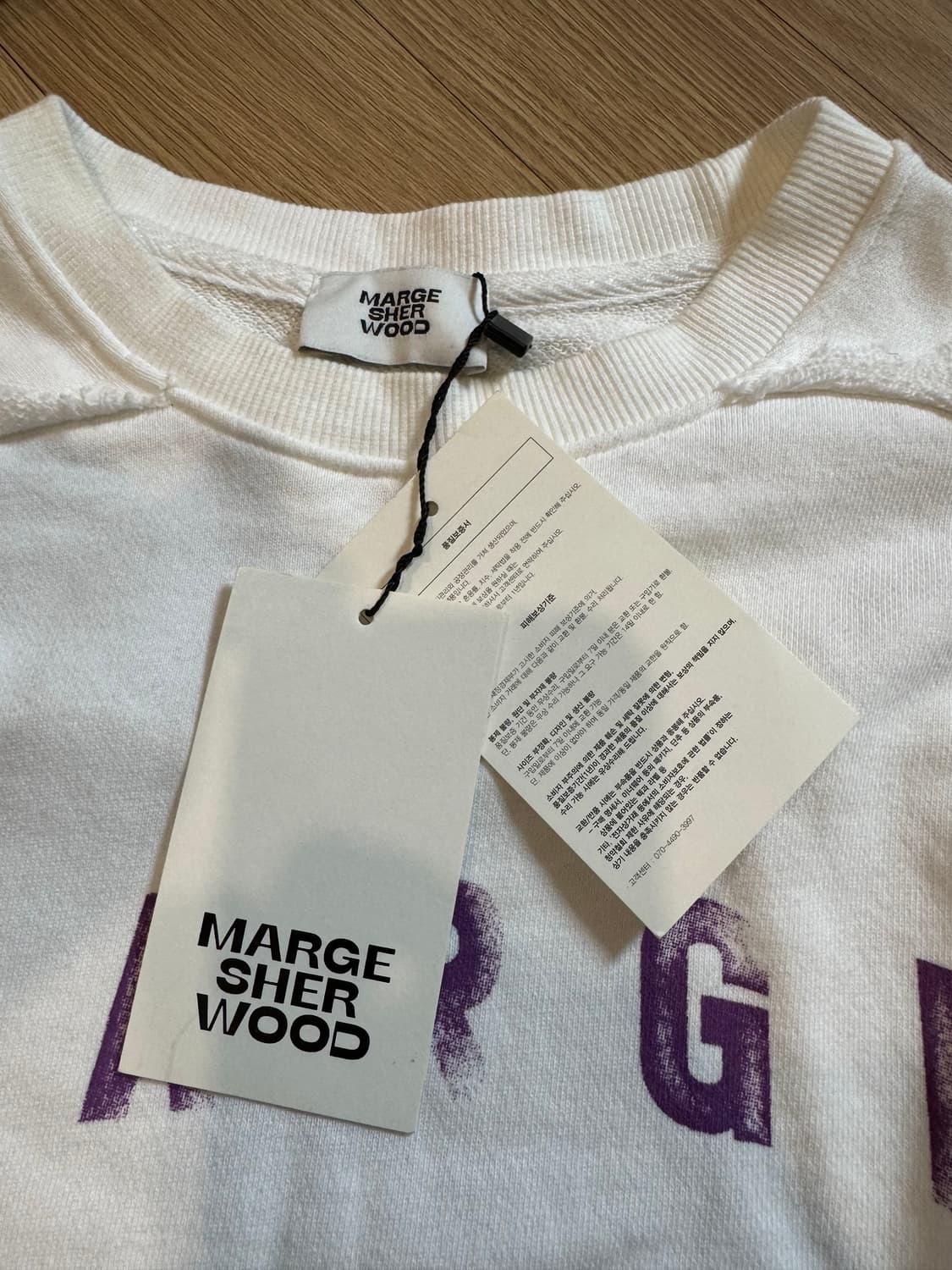 새상품 마지셔우드 크롭 스웻셔츠 상품이미지5