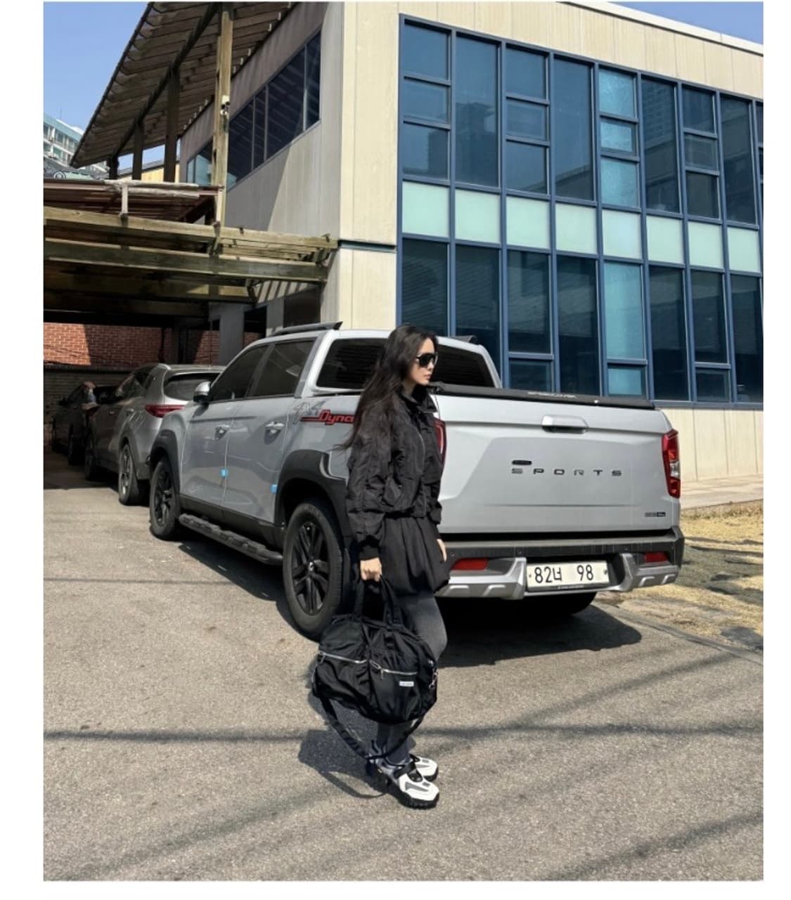 한섬 VOV 보브 셔링 벌룬 스커트 블랙 상품이미지4