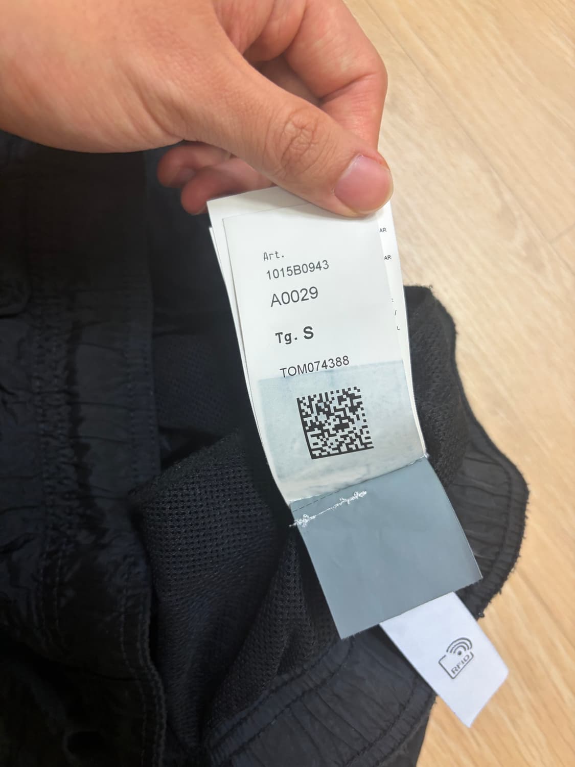 스톤아일랜드 나일론 메탈 쇼츠 블랙 (S) 상품이미지4