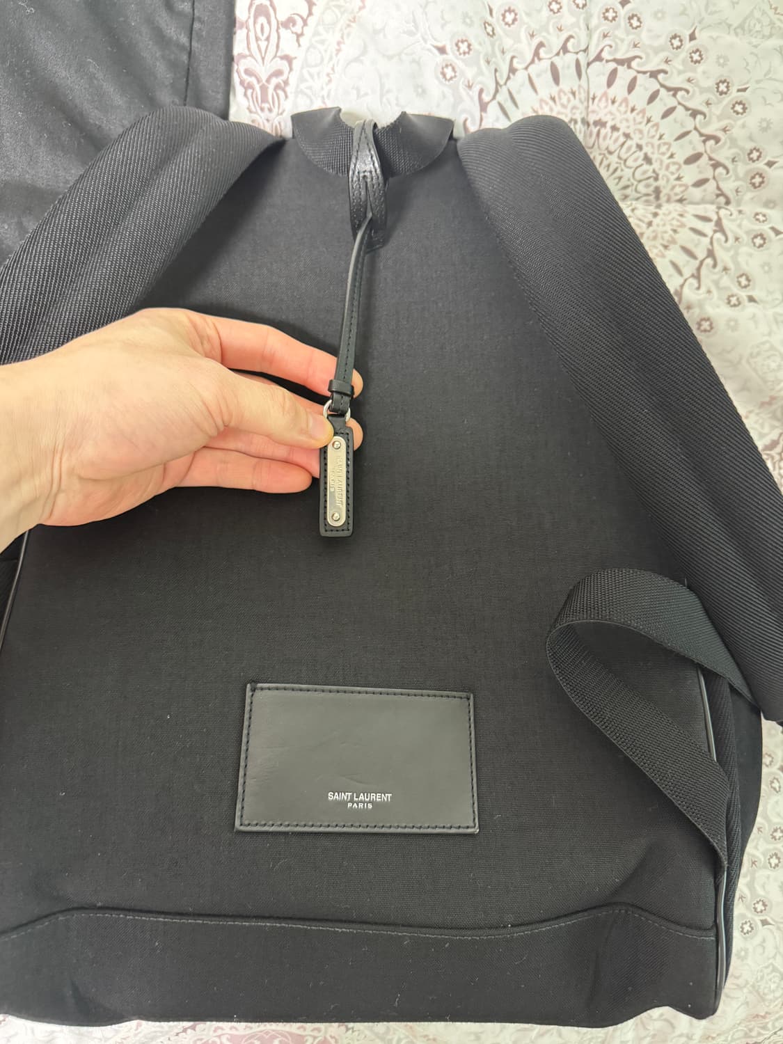 정품 생로랑 사인로고 시티 백팩 상품이미지8