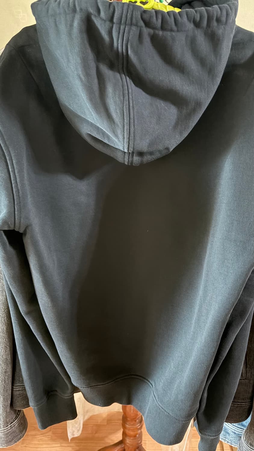 아미 20FW 하트 스몰 로고 자수 후드집업 L 상품이미지5