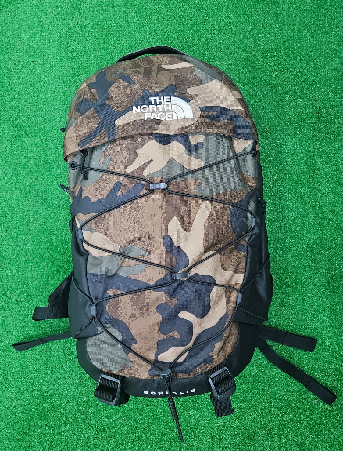 노스페이스 보레알리스 28L 카모 백팩 상품이미지1