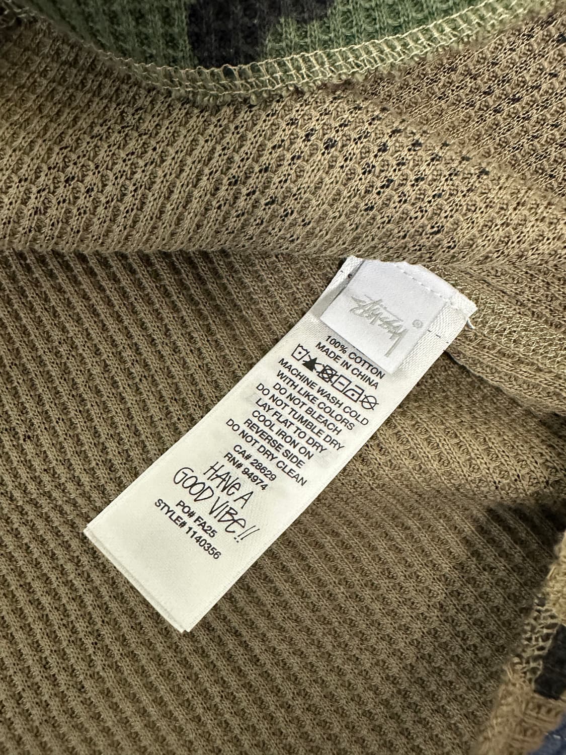 스투시 써멀 롱슬리브 카모 L 상품이미지3