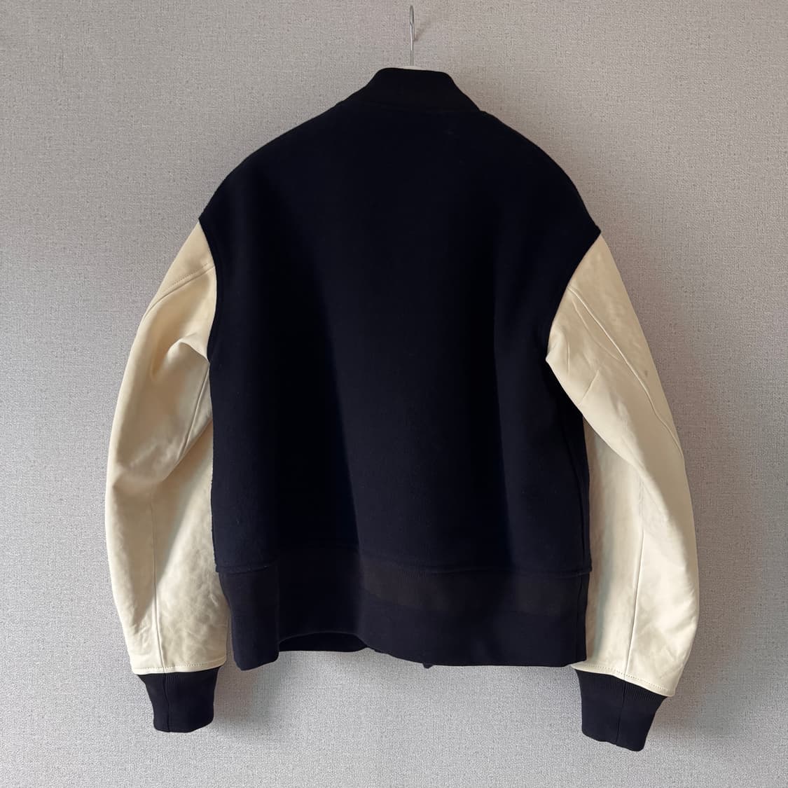 3)비즈빔 24ss Varsity jkt(horse hide) 상품이미지4