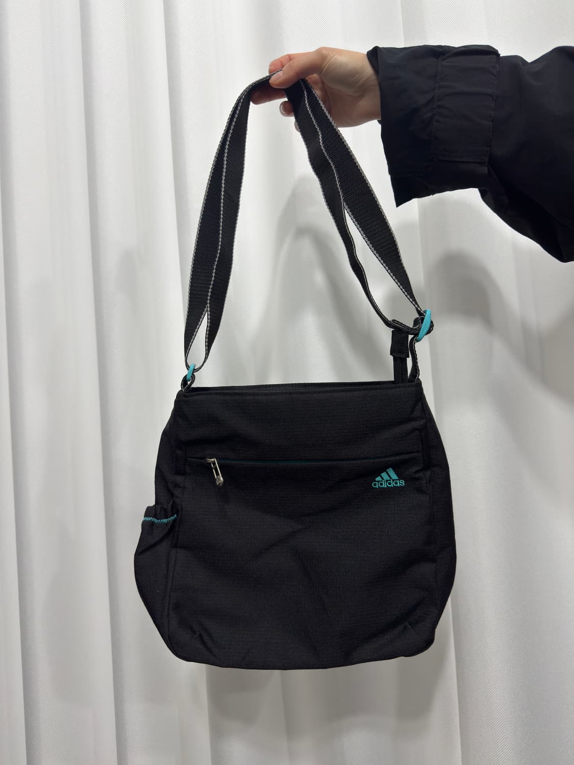 adidas crossbag 상품이미지1