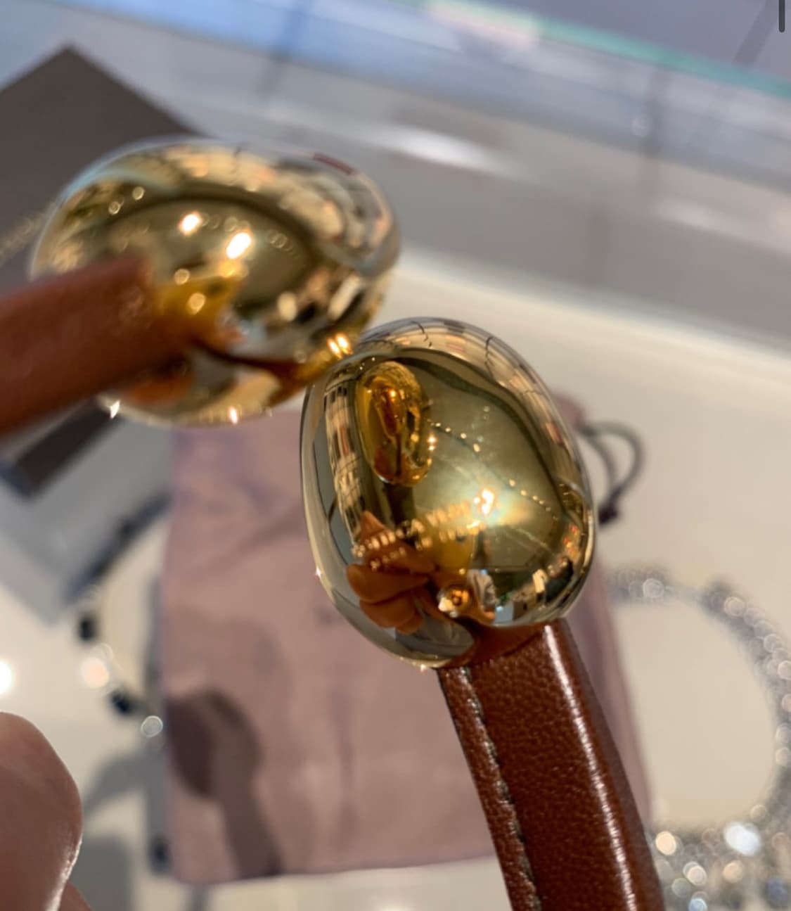 보테가베네타 레더 골드 팔찌 상품이미지3