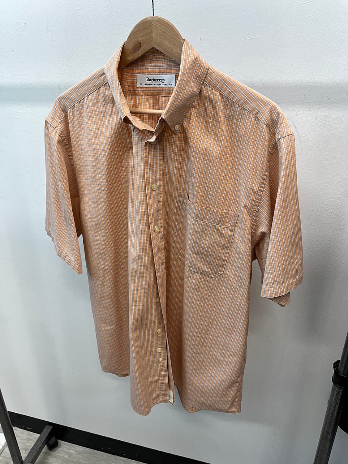 110-115) 버버리 오렌지 반팔셔츠  상품이미지1