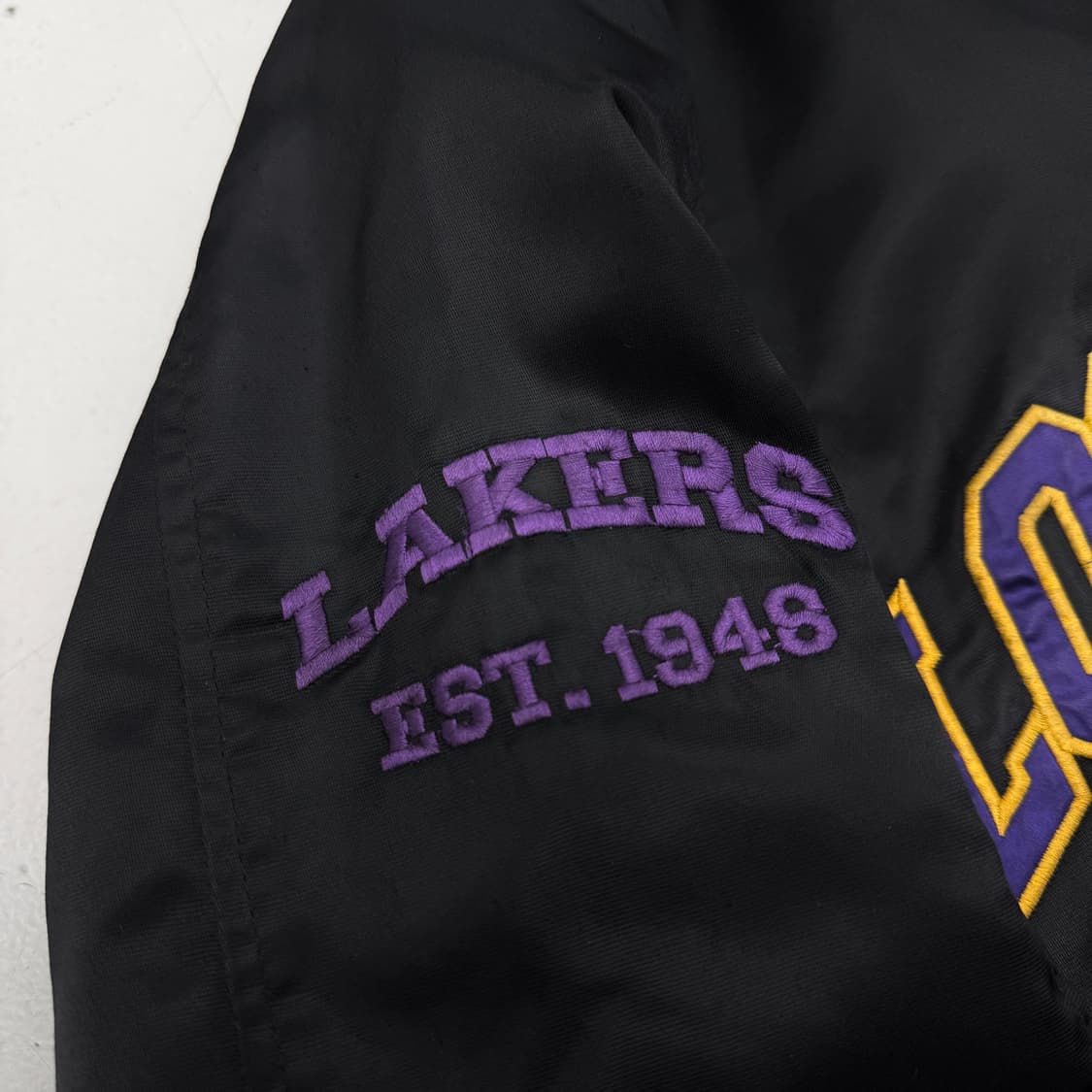 NBA 90s 레이커스 빅로고 올드스쿨 베스킷볼 바시티 점퍼 자켓 상품이미지5