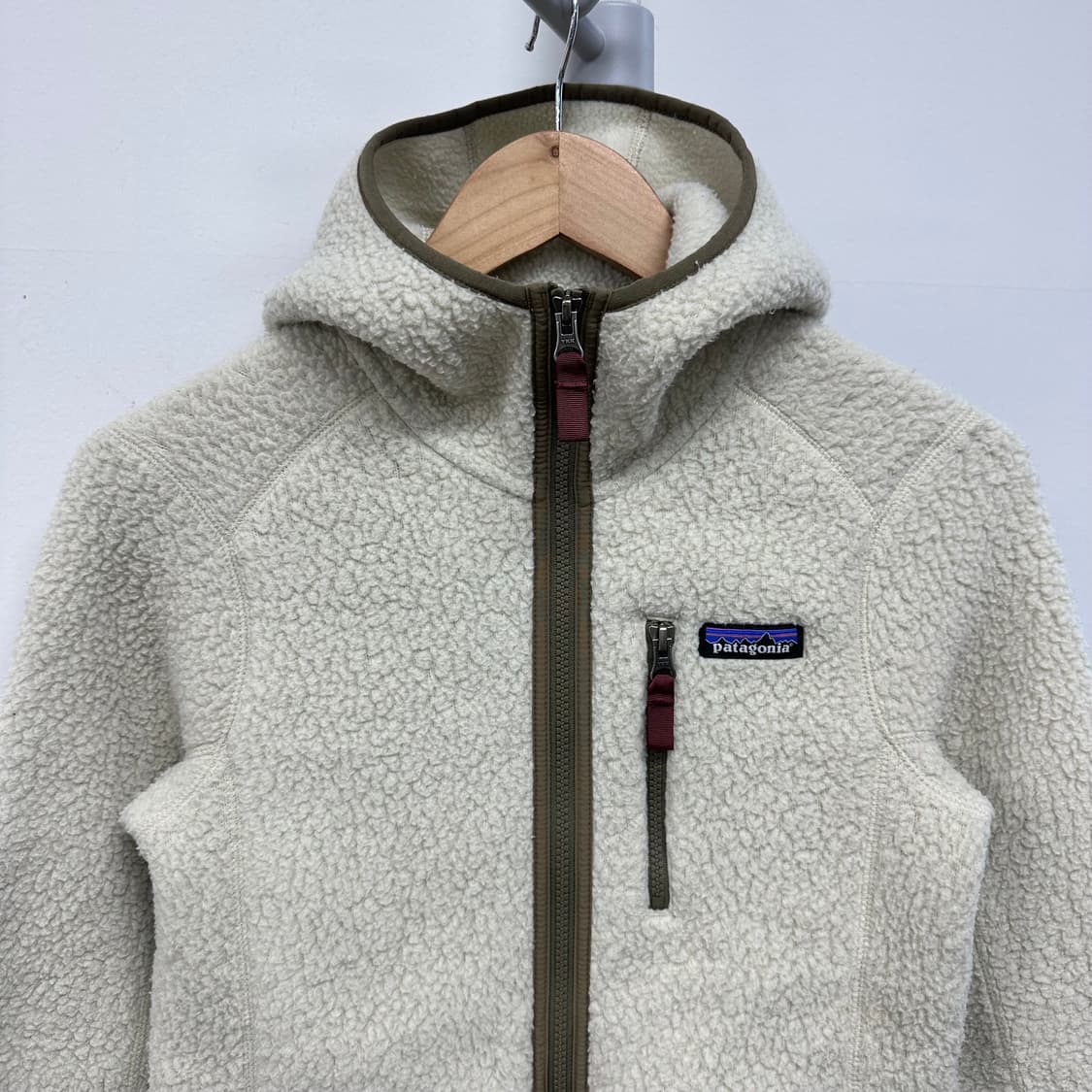 파타고니아 정품 플리스 후드 집업 펠리컨 상품이미지2