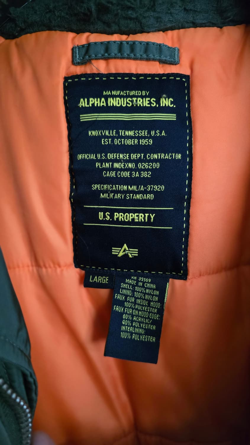 알파인더스트리 L 싸이즈 판매 합니다ㅈ 상품이미지2