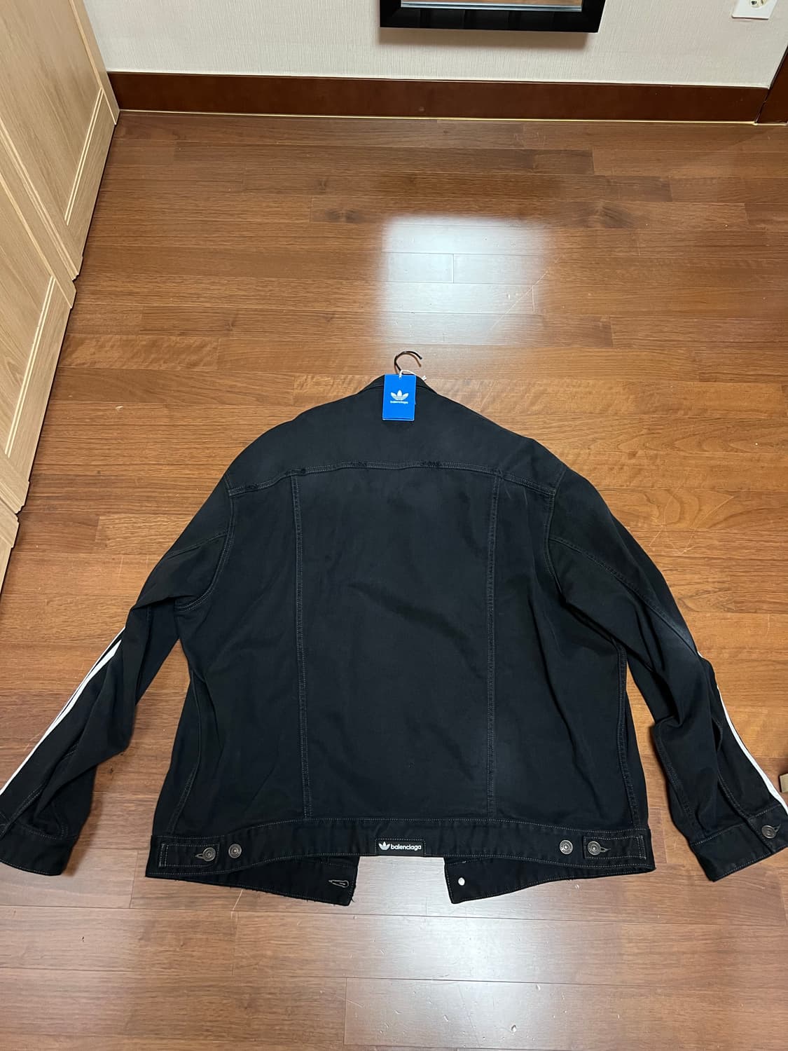 발렌시아가x아디다스 데님 자켓 2사이즈 상품이미지2