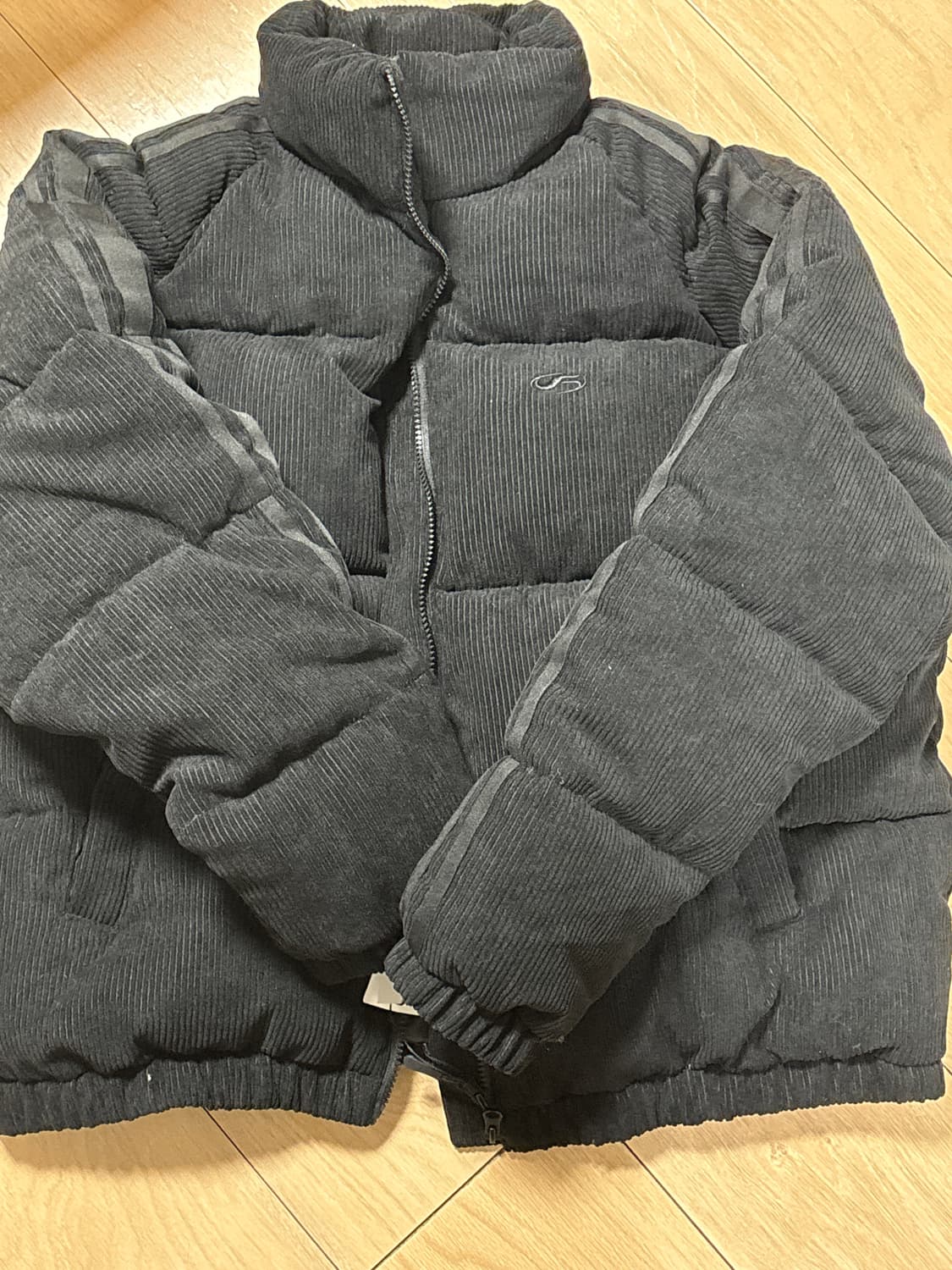 필루미네이트 코듀로이 테이핑 채팅 상품이미지1