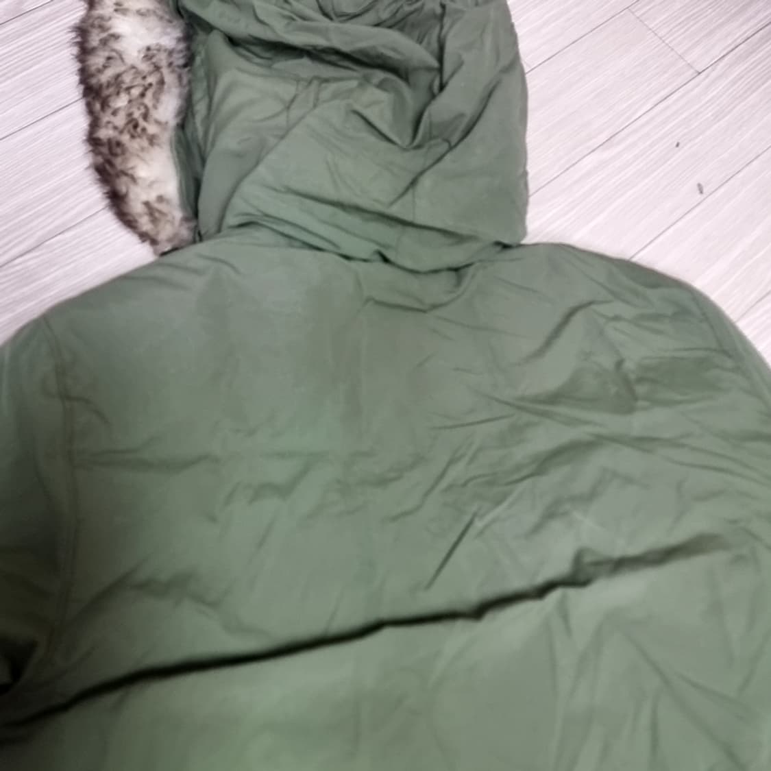 티니위니 올리브 패딩 점퍼(L) 상품이미지9