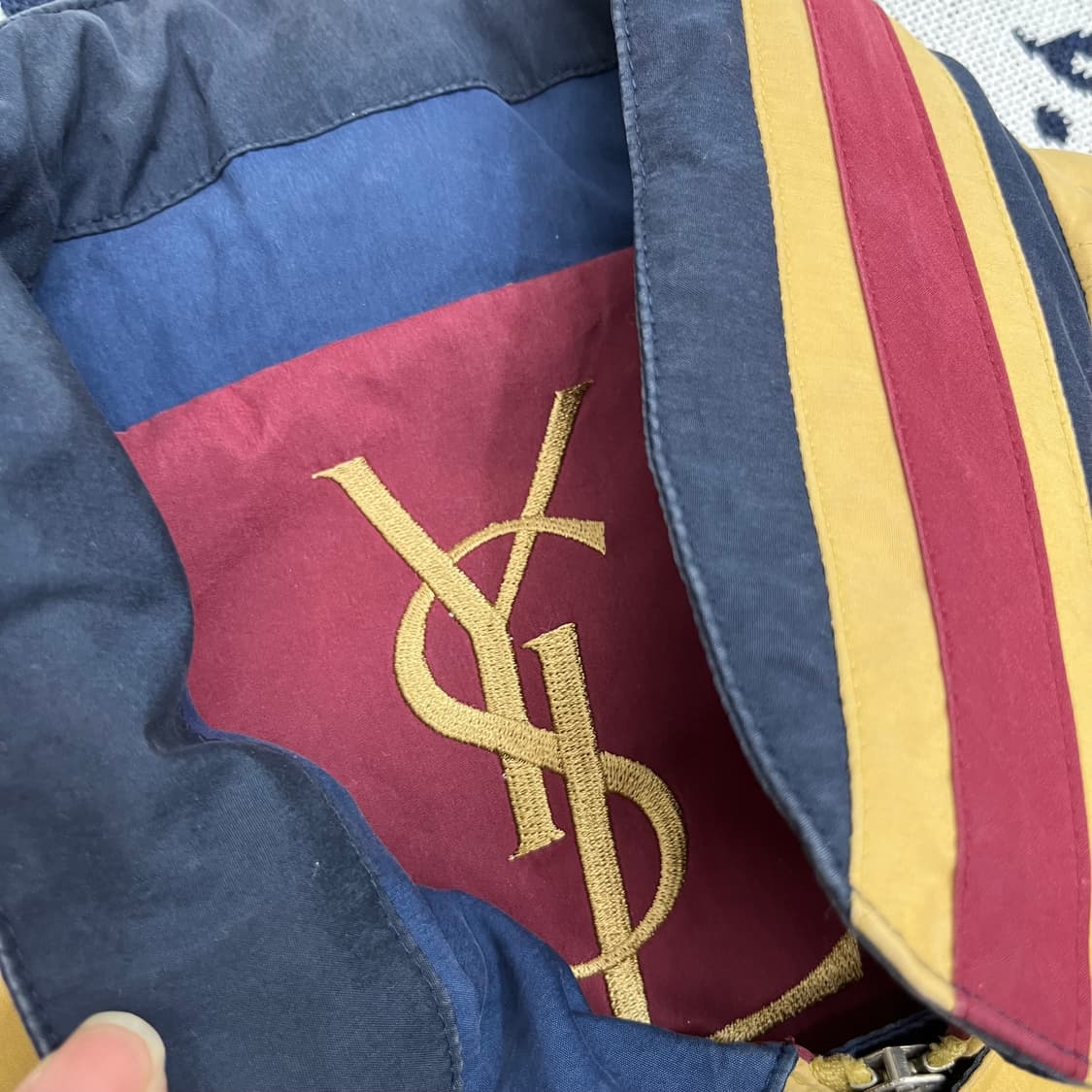 [L] 입생로랑 카라 배색 야상 자켓 상품이미지8