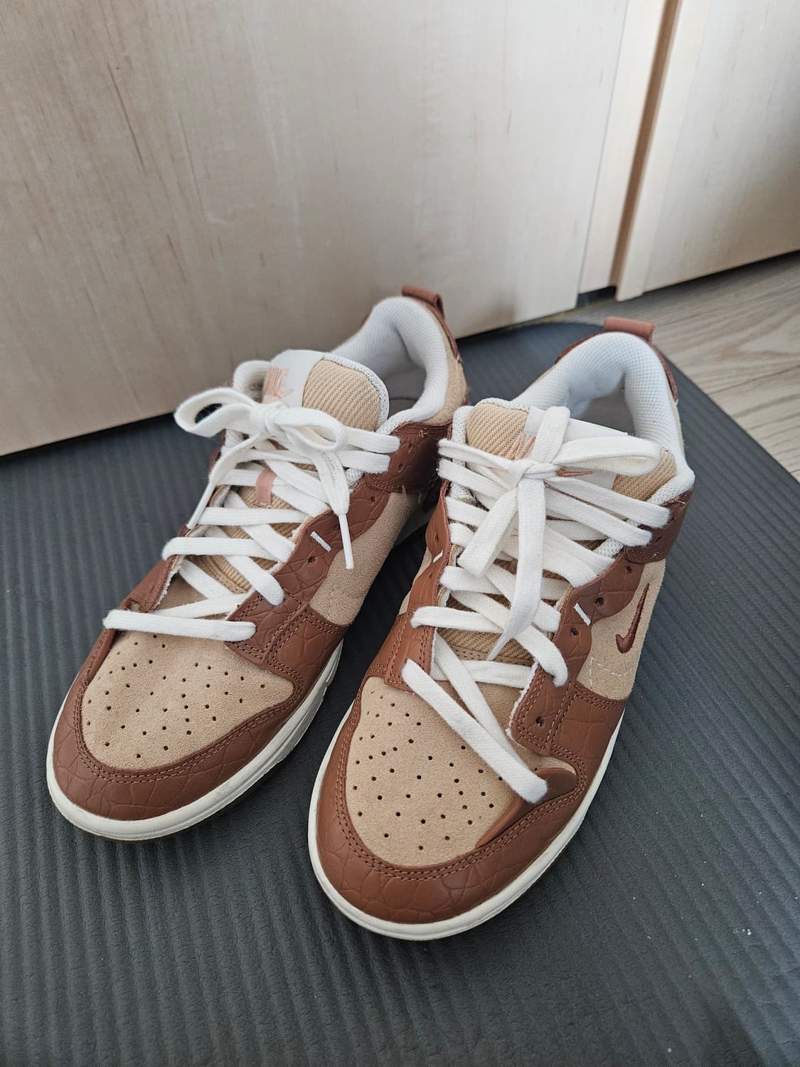 재판매) [250]나이키 덩크 로우 미네랄클레이 상품이미지1