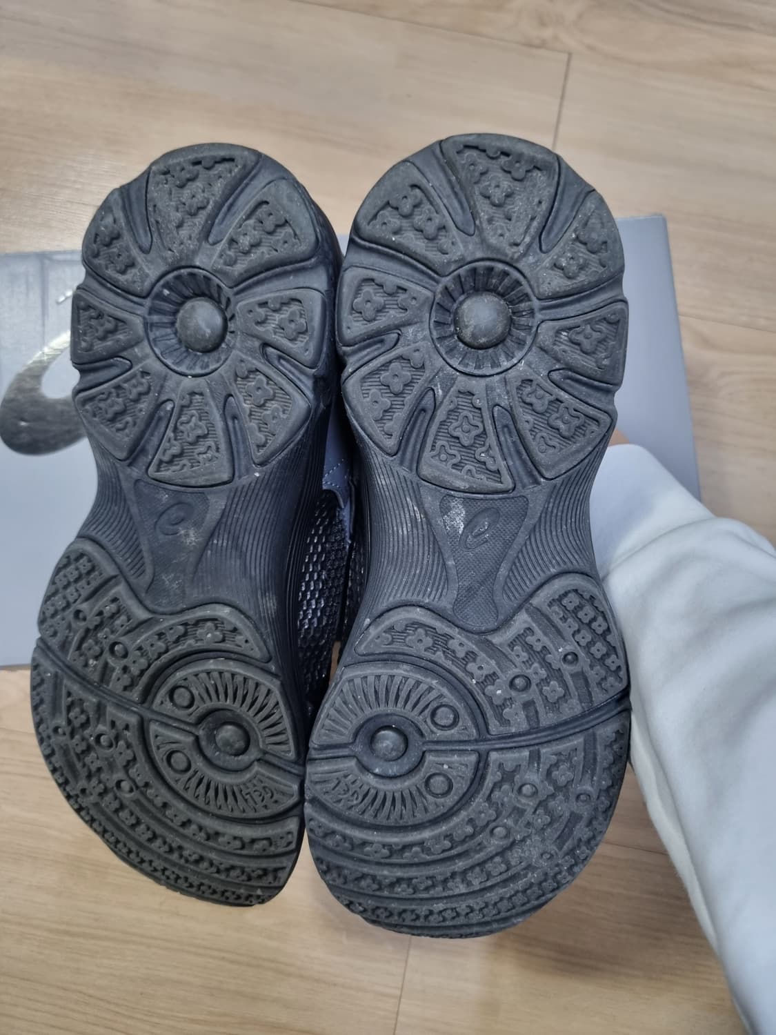 [275] 아식스 키코 젤 키릴2 블랙 상품이미지3