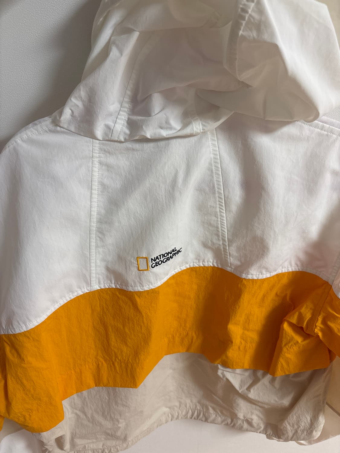 네셔널지오그래픽 바람막이 상품이미지3