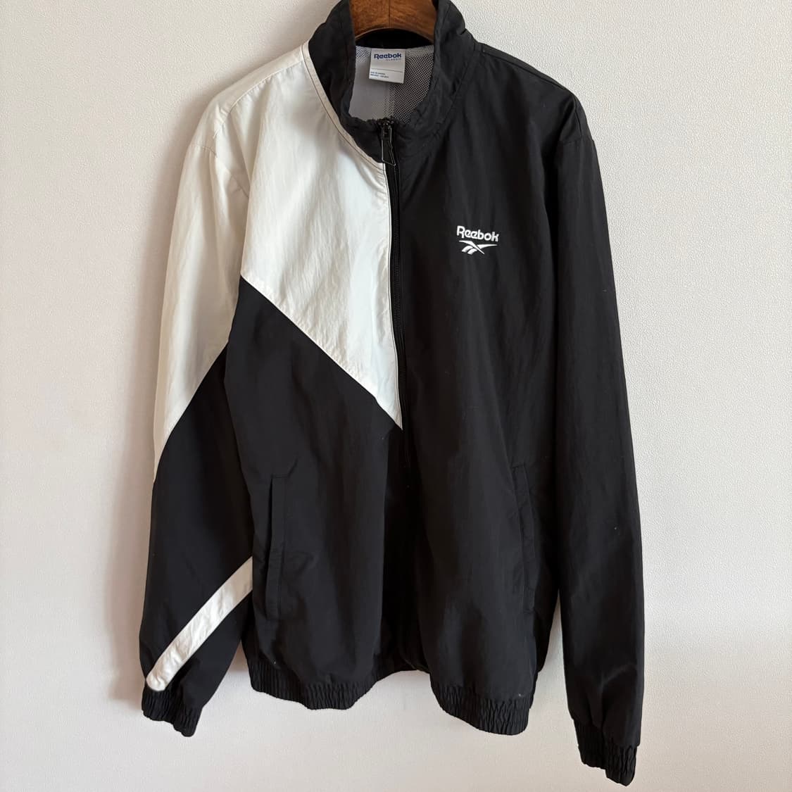 리복 클래식 블랙/화이트 바람막이 자켓 2XL(110) 상품이미지1