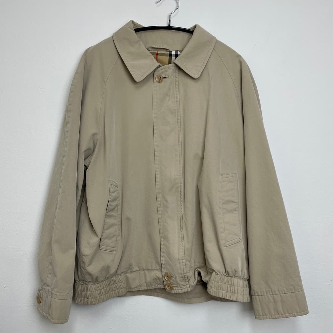 버버리 Burberry  베이지 노바체크 안감 블루종 자켓 M 상품이미지1