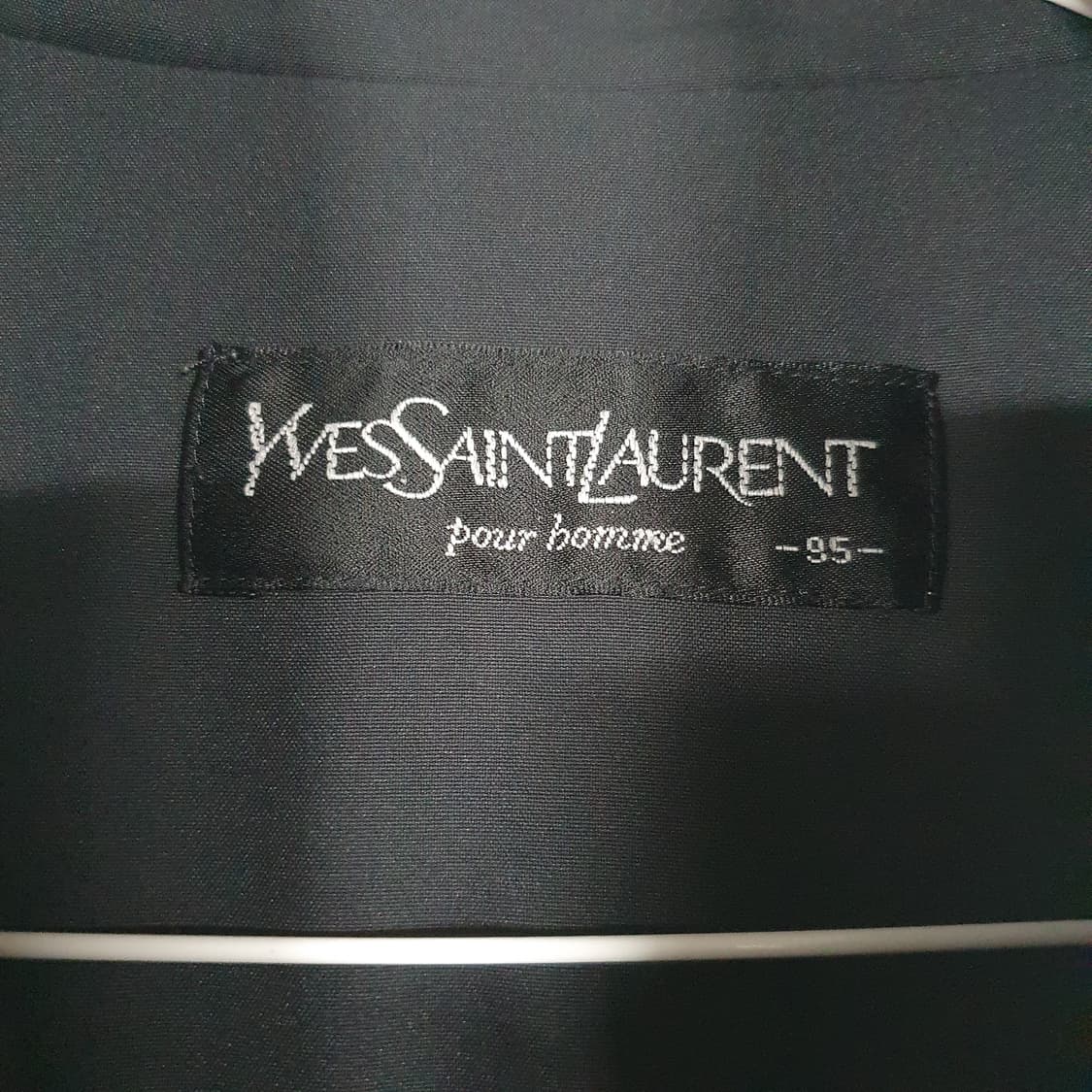 M (95) YSL 입생로랑 자수 로고 화이트 고급 폴리쉘 블루종 자켓 상품이미지5
